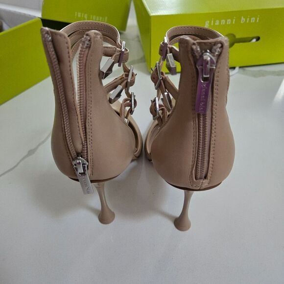 Gianni Bini Renell Ankle Strap pointed heels Shoes size 9.5 - Picture 7 of 9